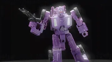Smyths Toys - Transformers Generations Titans Return Titan Class Trypticon