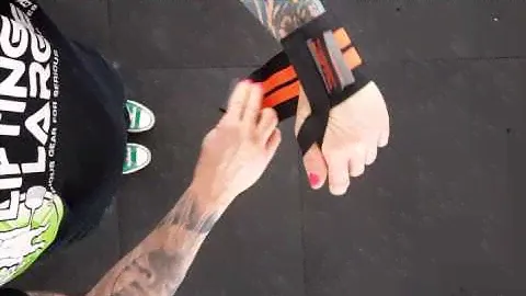 How to put on Titan Wrist Wraps by LiftingLarge.com